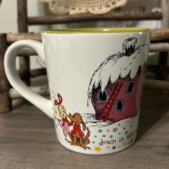 NWT ZRIKE BRANDS THE GRINCH & CINDY LOU WHO WHOVILLE CHRISTMAS MUG - Picture 1 of 8